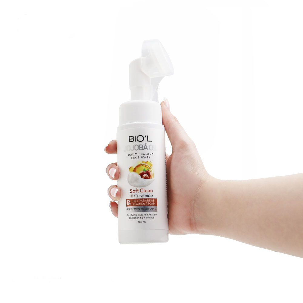 Biol JOJOBA OIL 200ml For Dry and Normal Skin Face Wash Foam
